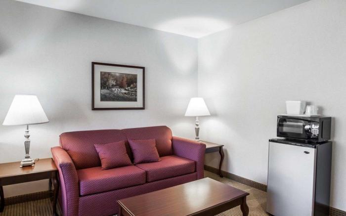 Quality Inn Grand Suites Bellingham