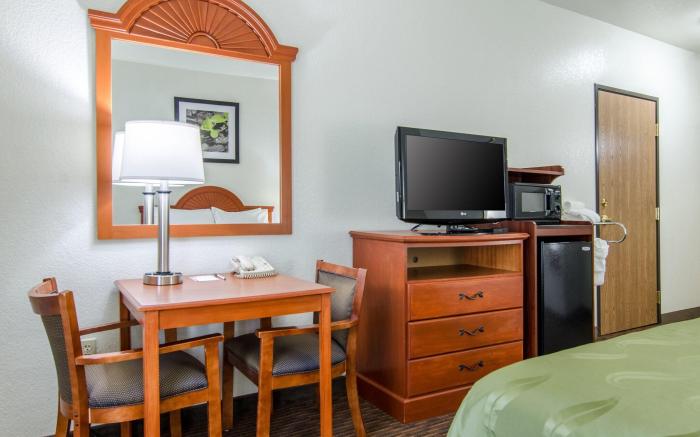 Quality Inn Junction City near Fort Riley