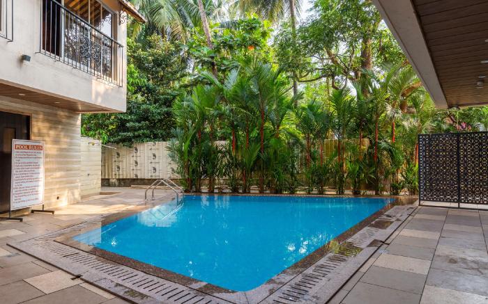 Calux Grand Inn Calangute Formerly Amara