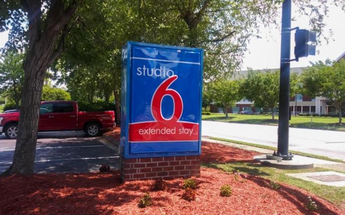 Studio6 Hampton, VA - Langley AFB Area