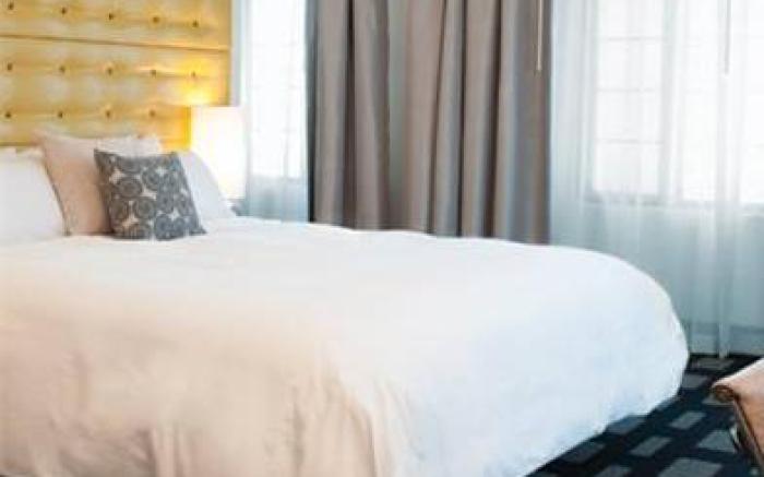Padre Hotel