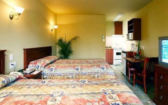 Hotel and Suites Les Laurentides