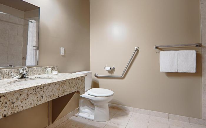 Quality Inn & Suites