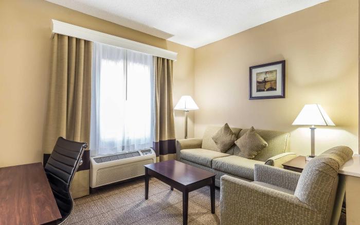 Comfort Suites The Colony - Plano West