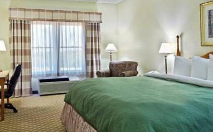 Country Inn & Suites by Radisson, Galena, IL