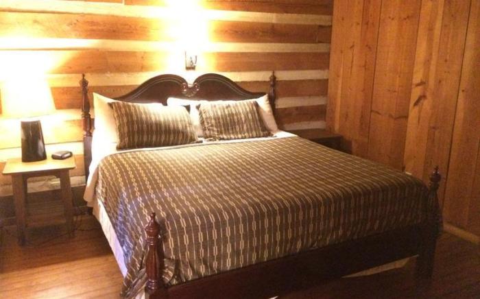 The Smoke House Lodge And Cabins