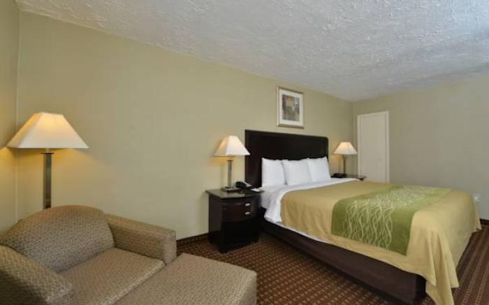 Comfort Inn Medford-Long Island