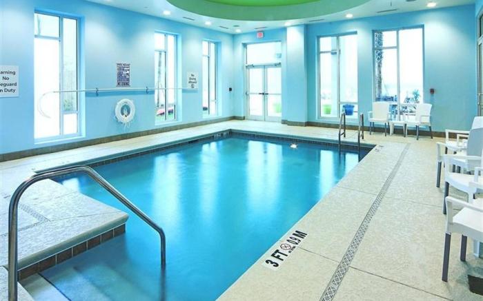 Holiday Inn Resort Pensacola Beach Gulf Front By IHG
