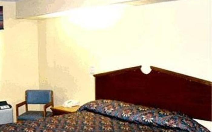 Holiday Terrace Motel