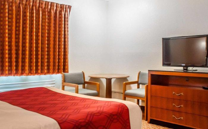 Econo Lodge Cuba I-86