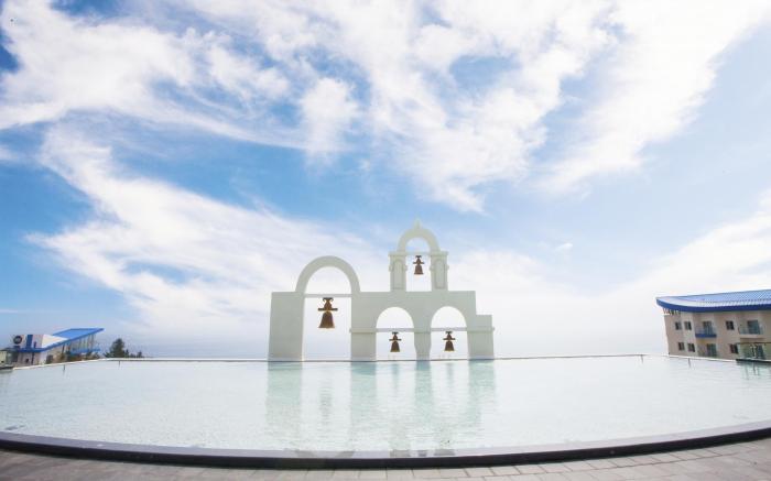 SOL BEACH SAMCHEOK (SOL BEACH HOEL & RESORT SAMCHEOK)
