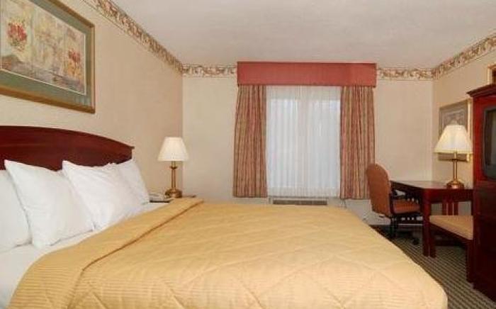 Comfort Inn & Suites