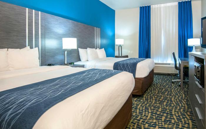 Comfort Inn & Suites Pauls Valley - City Lake