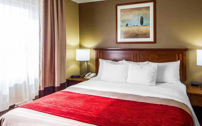 Comfort Inn & Suites Ponca City near Marland Mansion
