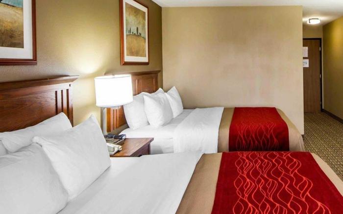 Comfort Inn & Suites Ponca City near Marland Mansion