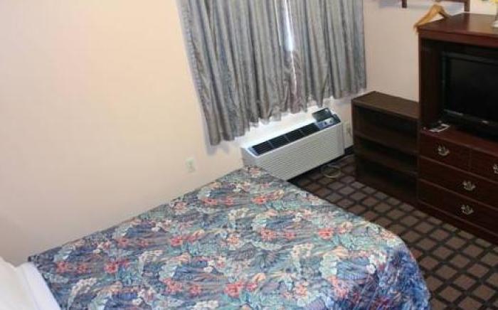 Holiday Lodge