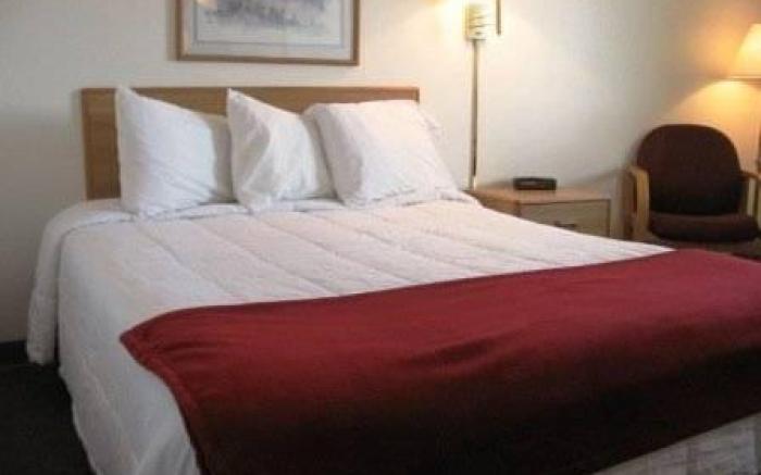 Sauk River Inn & Suites, a Travelodge by Wyndham
