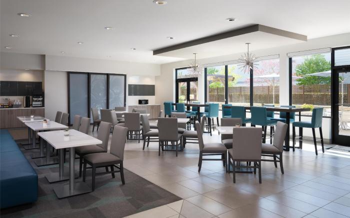 Best Western Premier Hotel at Fisher's Landing