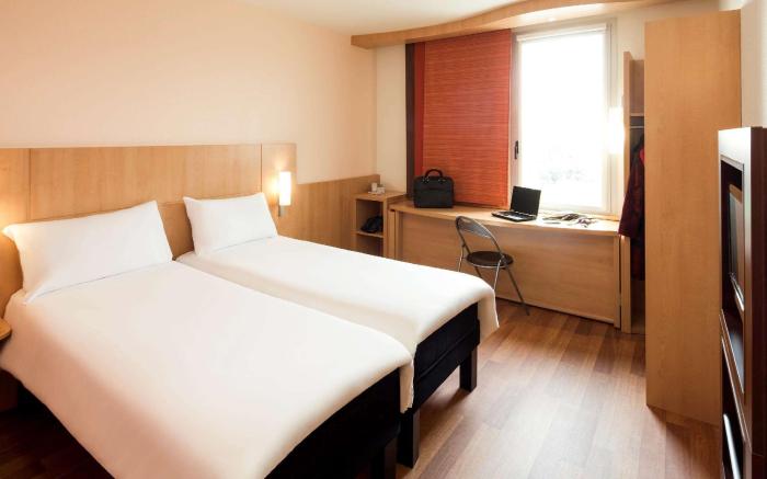 ibis Barcelona Santa Coloma