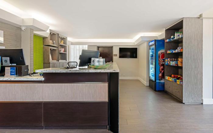Best Western Plus Austin Central