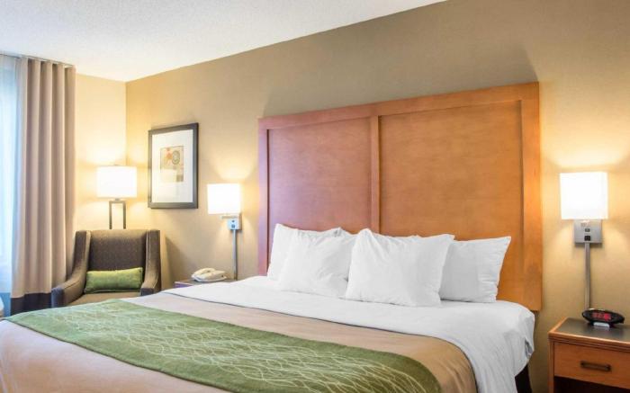 Comfort Inn & Suites West Chester - North Cincinnati