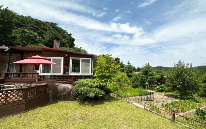 Daegwangryeong Angol Red Clay Pension