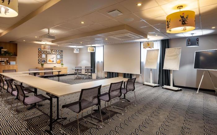 Novotel Paris Suresnes Longchamp