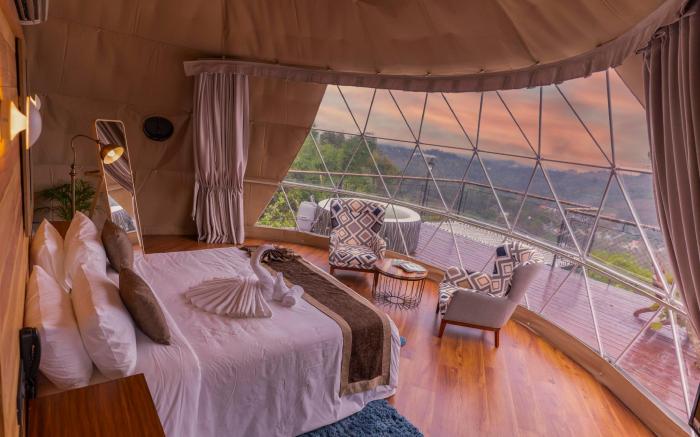 Mount Xanadu Resorts