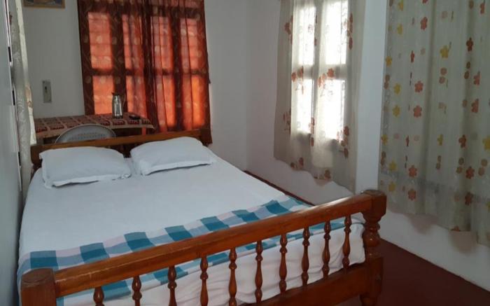 Pondichery Guest House - White Town