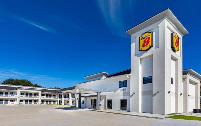 Super 8 by Wyndham Houston NW Beltway 8/West Rd