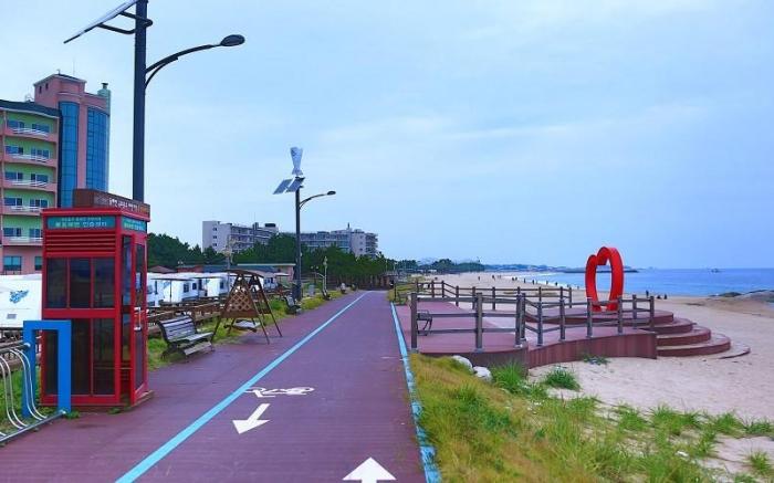 Goseong chungganjeong caravan