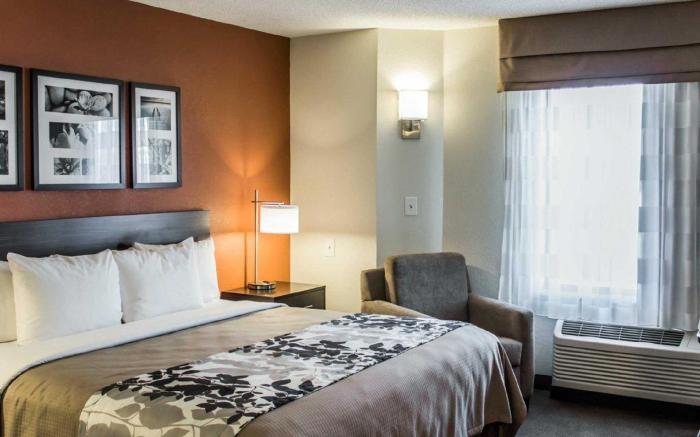 Sleep Inn & Suites Spring Lake - Fayetteville near Fort Bragg