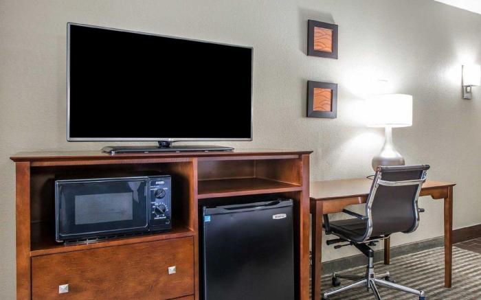 Comfort Inn Hammond I-94