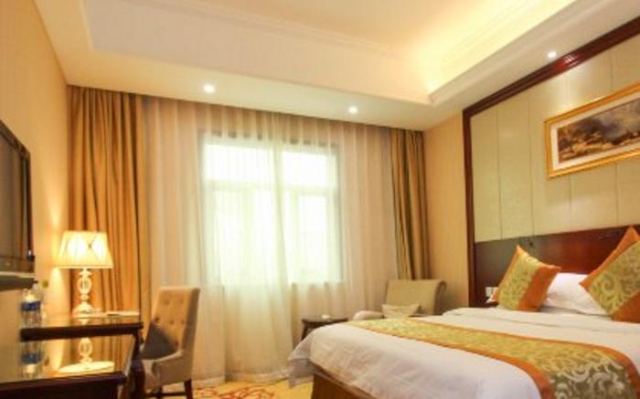 Vienna Hotel Hangzhou Linping Xinghuo South Road