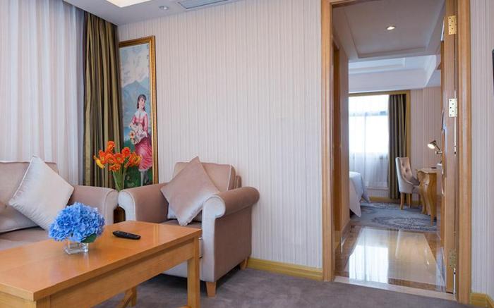 Vienna Hotel Dongguan Tangxia Garden Street