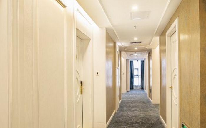 Vienna Hotel Guiyang Jiaxiulou Jichang Road