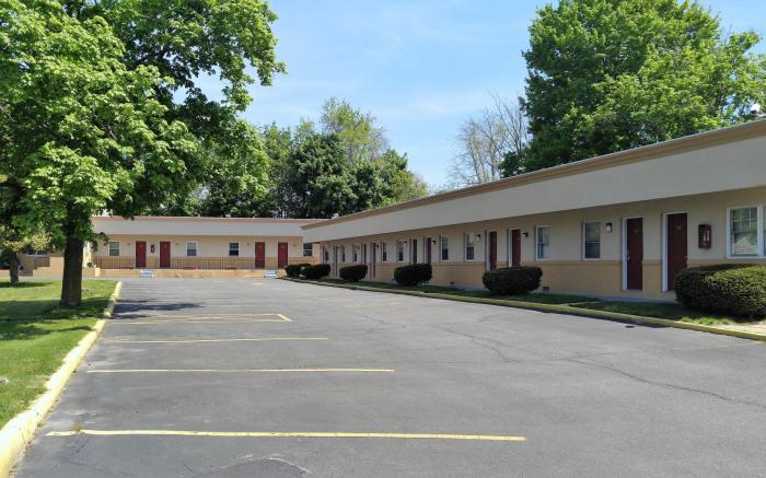 Motel 6 Tinton Falls, NJ - Neptune