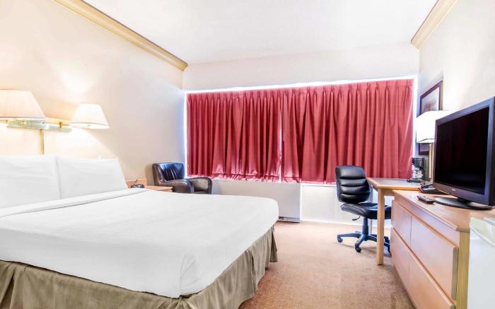 Travelodge by Wyndham Trois-Rivieres