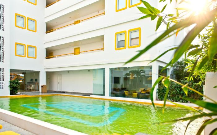 Bloom Hotel - Calangute