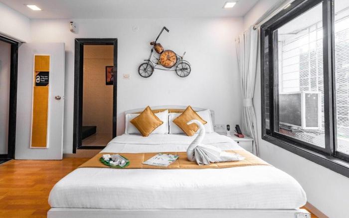 Clean-cozy-comfy Bedroom  (Private Room)
