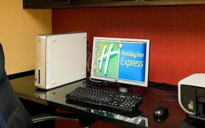 Holiday Inn Express Atmor By IHG