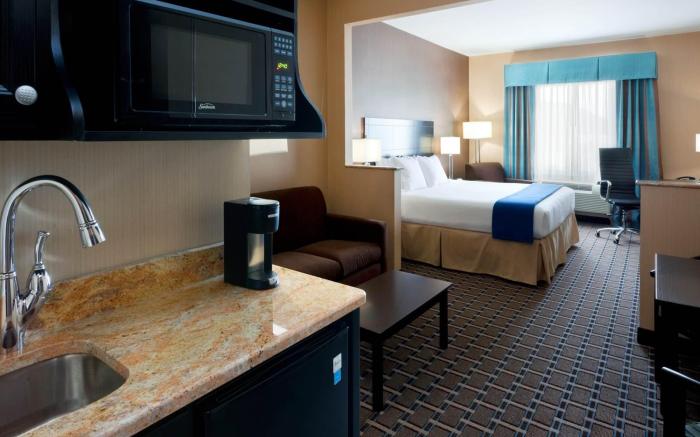 Holiday Inn Express Hotel & Suites West Coxsackie By IHG