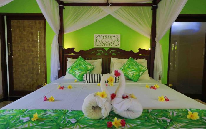 KIRANA HOMESTAY (LEAF BUNGALOW)