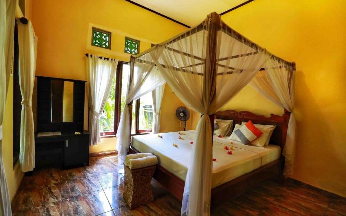 KIRANA HOMESTAY - KING GUEST ROOM
