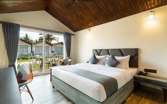 Stone Wood Beach Resort and Club, Vagator Beach