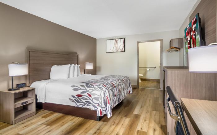 Red Roof Inn Staunton