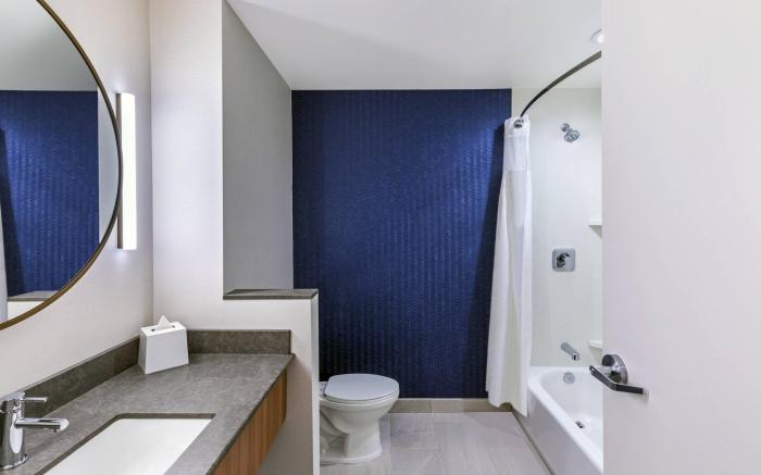 Fairfield Inn & Suites Houston Memorial City Area