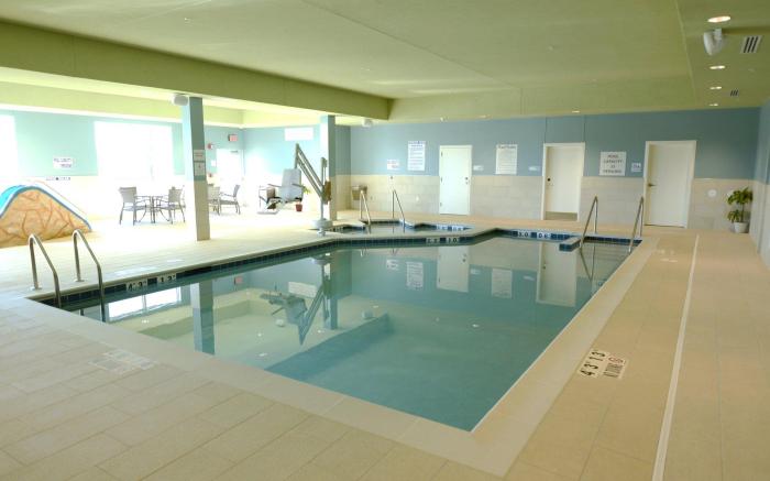 Holiday Inn Express & Suites Onalaska - La Crosse Area By IHG