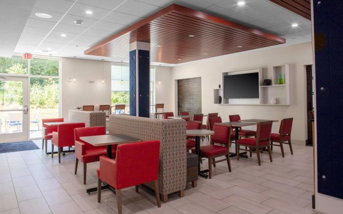 Holiday Inn Express Wells-Ogunquit-Kennebunk By IHG