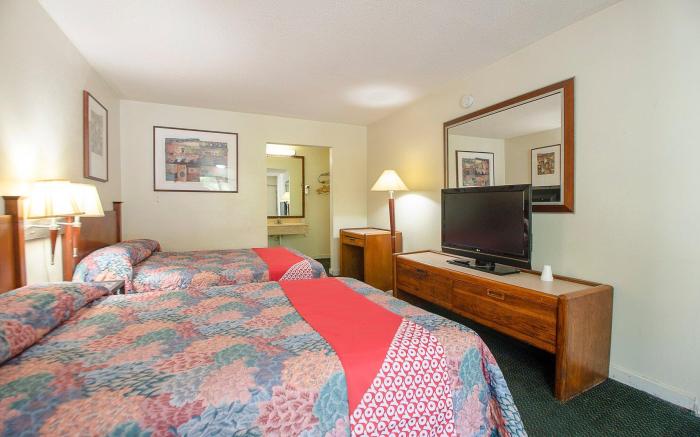 Hotel O Daylight Inn Elkhart I-90, IN